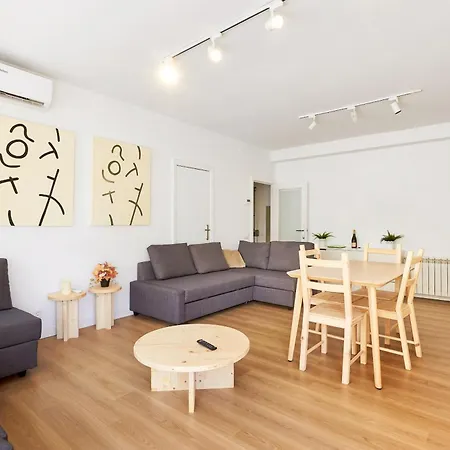 Apartment Family Camp Nou By Maison Pinata